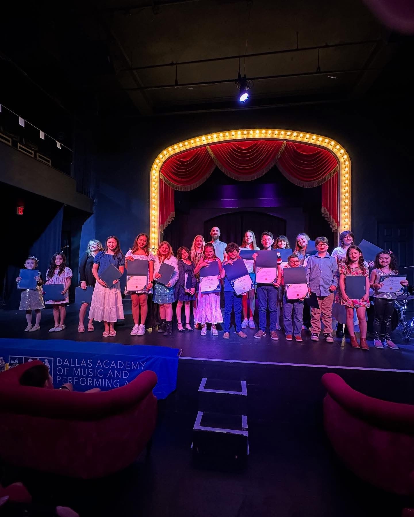 DAMPA LIVE: Winter Recital at Deep Ellum Art Co.